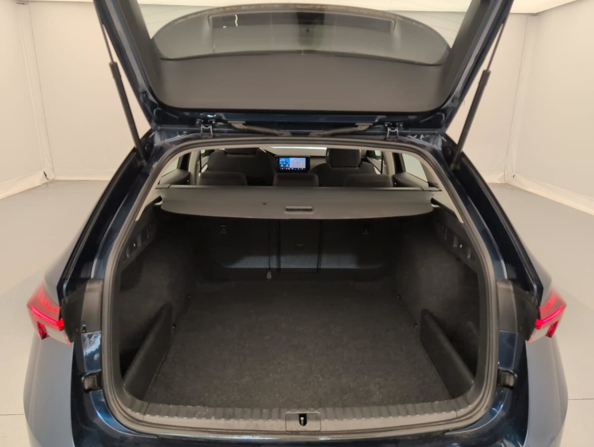 Vente en ligne Skoda Octavia Combi 2.0 TDI 150 CH DSG7 4X4 SCOUT au prix de 27 480 €