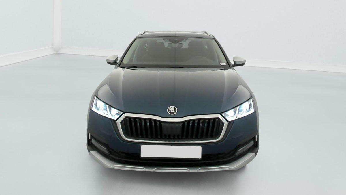 Vente en ligne Skoda Octavia Combi 2.0 TDI 150 CH DSG7 4X4 SCOUT au prix de 27 480 €