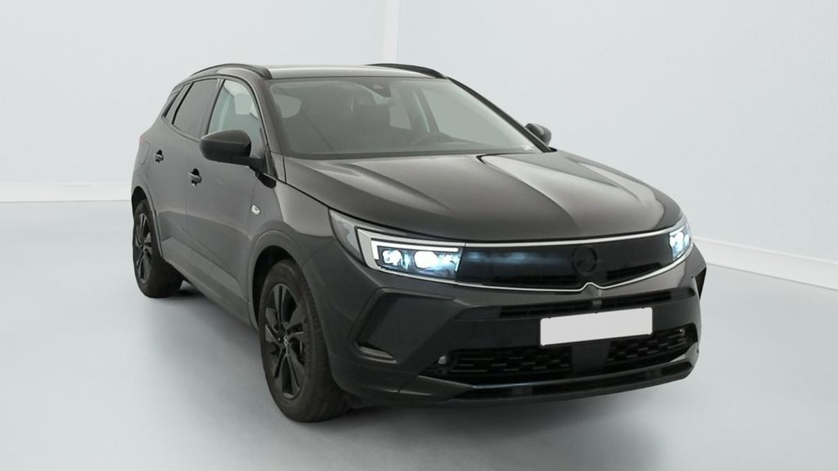 Vente en ligne Opel Grandland X 1.2 Turbo 130 ch GS au prix de 17 800 €