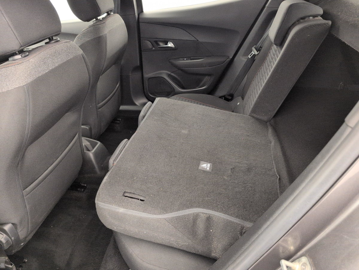 Vente en ligne Peugeot 2008 PureTech 130 S S BVM6 Active au prix de 12 020 €