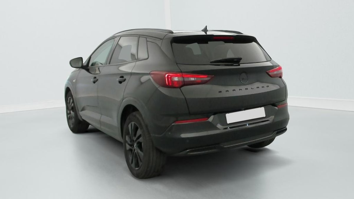 Vente en ligne Opel Grandland X 1.2 Turbo 130 ch GS au prix de 17 800 €