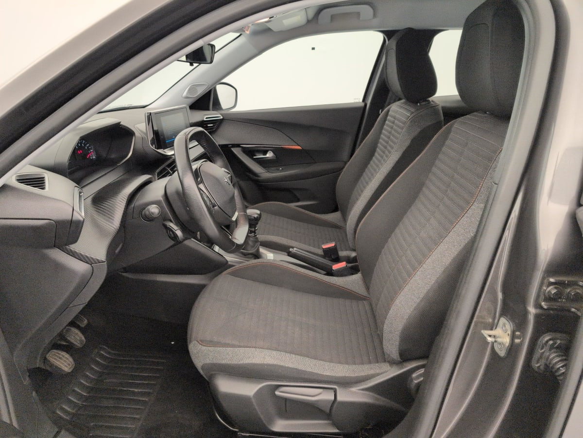 Vente en ligne Peugeot 2008 PureTech 130 S S BVM6 Active au prix de 12 020 €