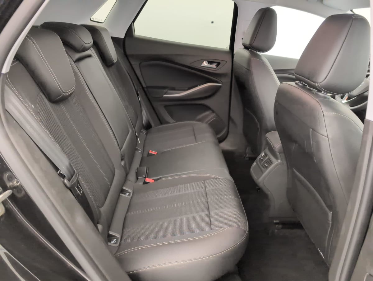 Vente en ligne Opel Grandland X 1.2 Turbo 130 ch GS au prix de 17 800 €