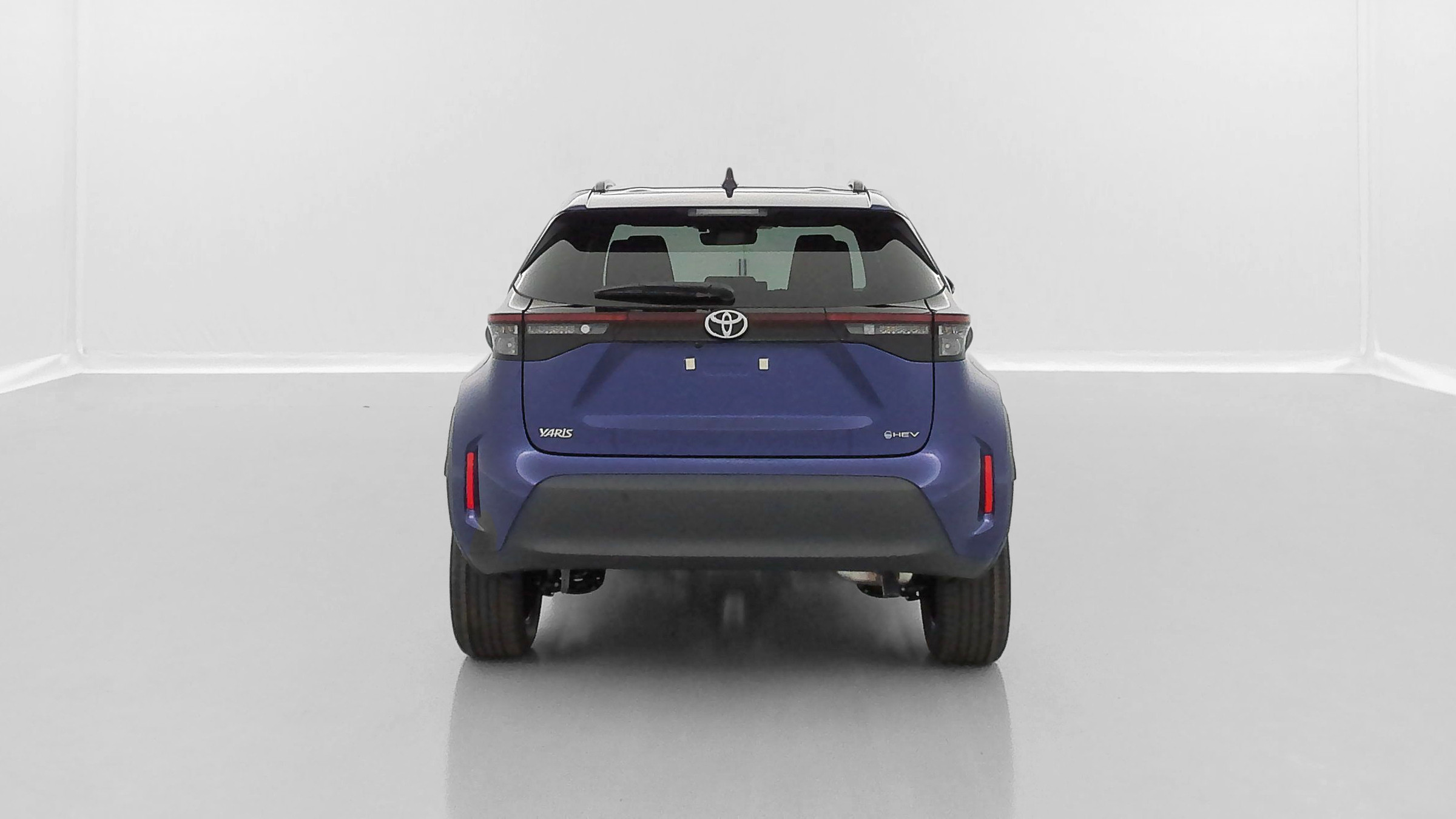Vente en ligne Toyota Yaris Cross YARIS CROSS 1.5 Hybride 130h Design e-CVT au prix de 28 900 €