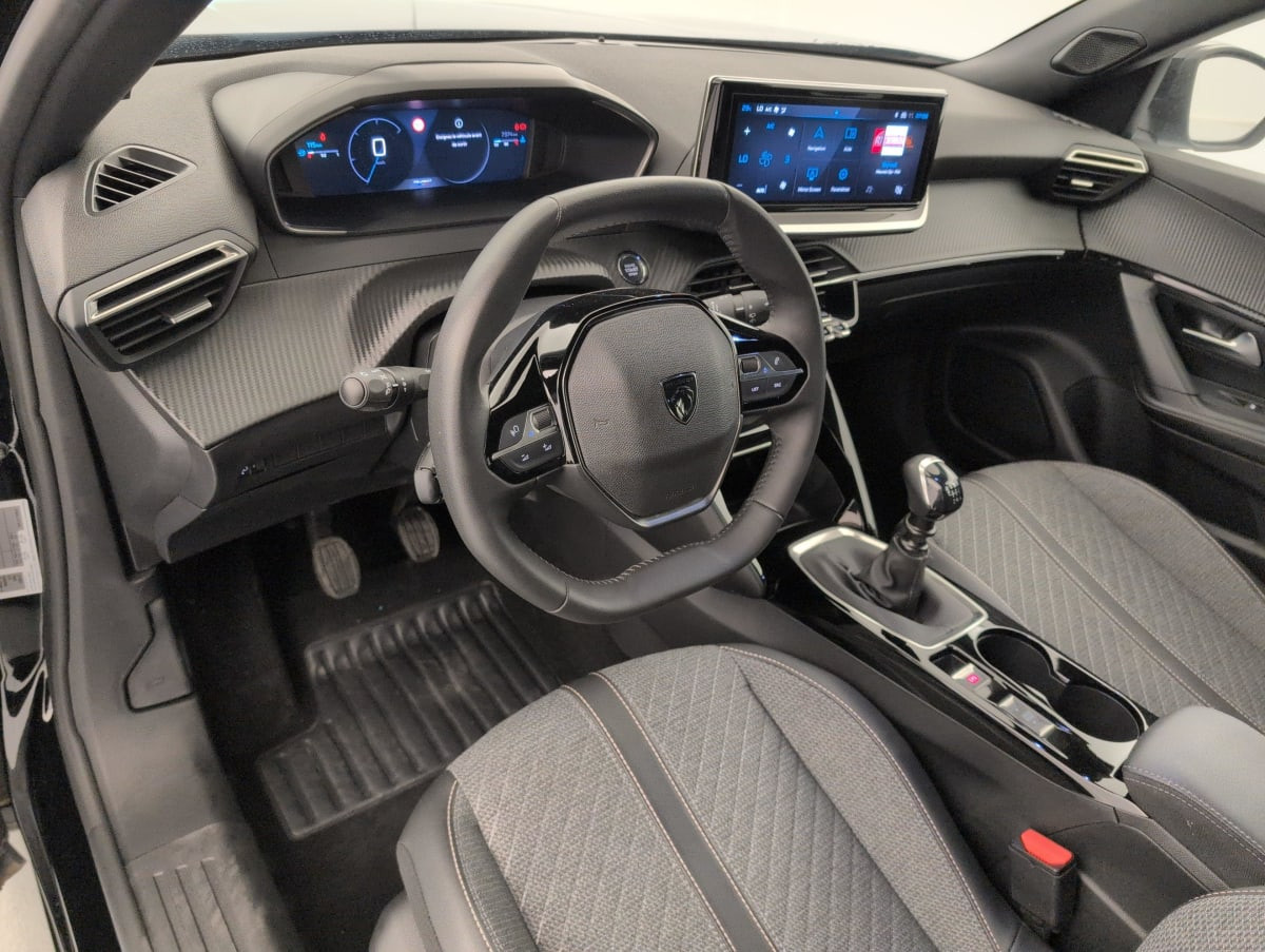 Vente en ligne Peugeot 2008 100 S S BVM6 Allure au prix de 17 180 €