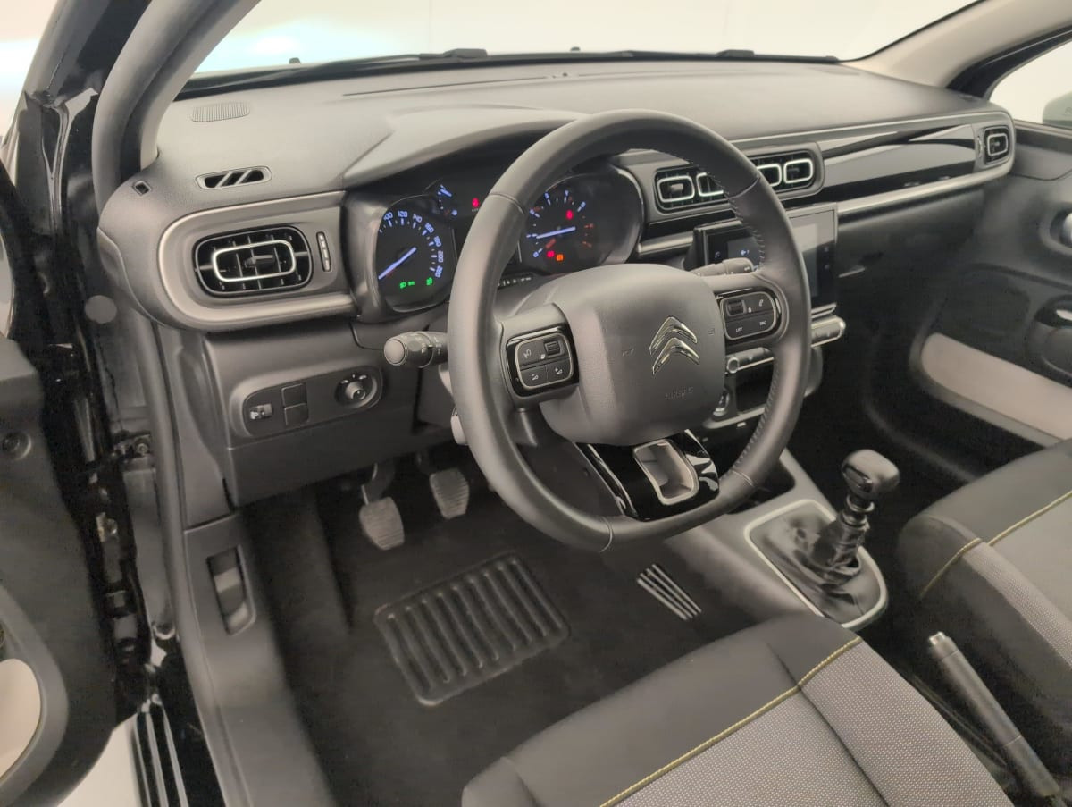 Vente en ligne Citroën C3 PureTech 110 S S BVM6 Shine au prix de 12 550 €