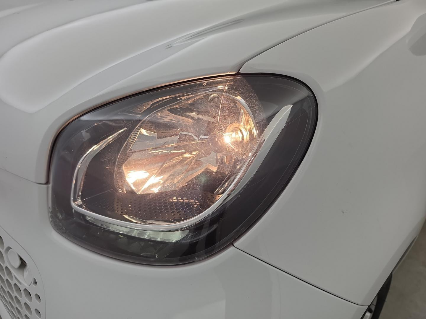 Vente en ligne Smart ForTwo Coupe EQ 82ch passion + Chargeur rapide 22kW au prix de 12 980 €