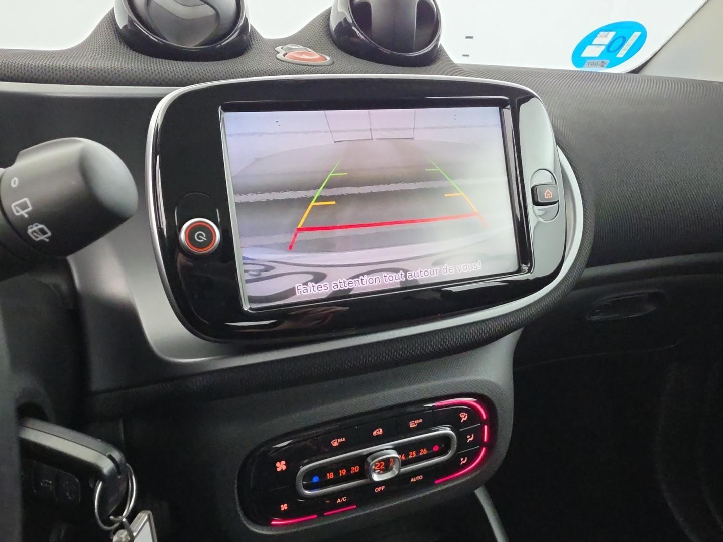 Vente en ligne Smart ForTwo Coupe EQ 82ch passion + Chargeur rapide 22kW au prix de 12 980 €