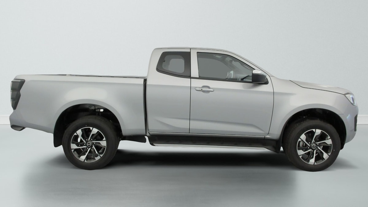 Vente en ligne Isuzu D-Max 2.2L SPACE CABINE M T PRESTIGE au prix de 45 820 €