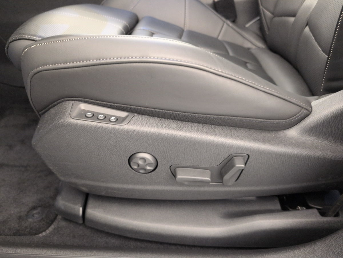 Vente en ligne Ds DS7 Crossback Hybride Rechargeable E-Tense 225 EAT8 Opera au prix de 33 660 €