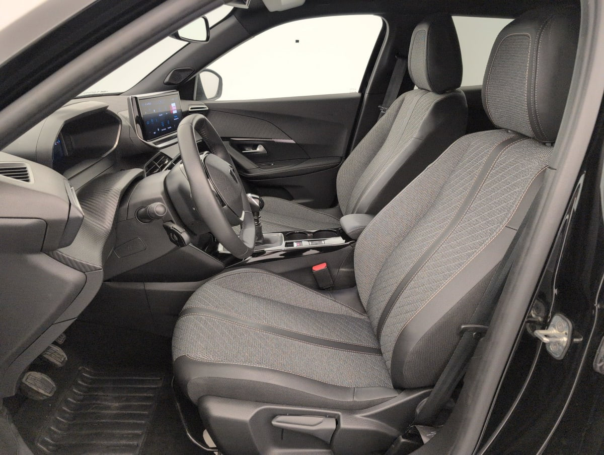 Vente en ligne Peugeot 2008 100 S S BVM6 Allure au prix de 17 180 €