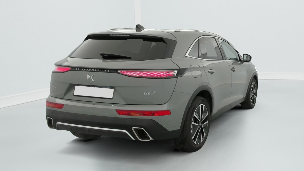 Vente en ligne Ds DS7 Crossback Hybride Rechargeable E-Tense 225 EAT8 Opera au prix de 33 660 €