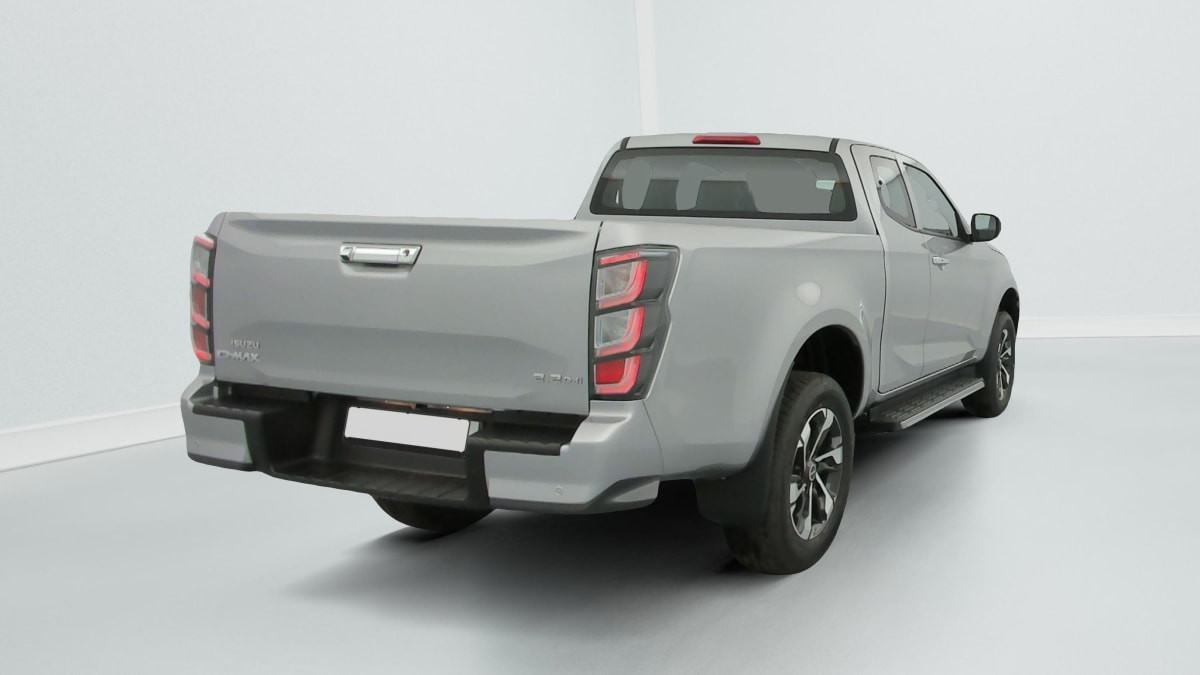Vente en ligne Isuzu D-Max 2.2L SPACE CABINE M T PRESTIGE au prix de 45 820 €