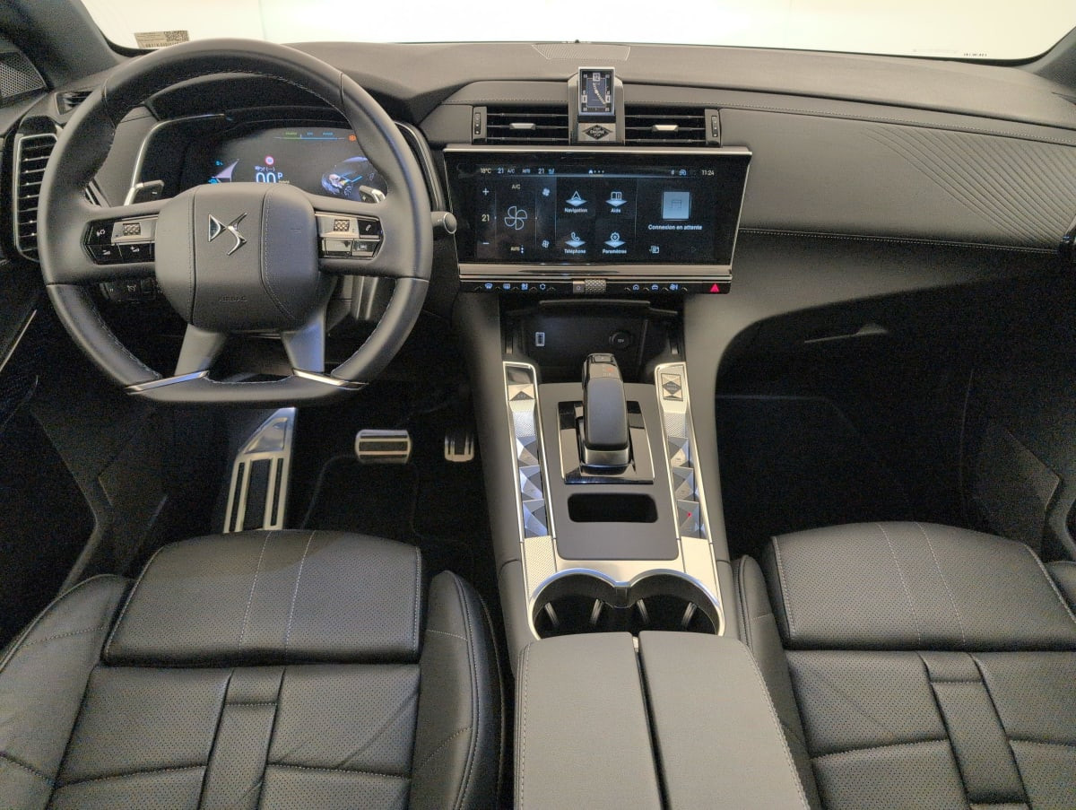 Vente en ligne Ds DS7 Crossback Hybride Rechargeable E-Tense 225 EAT8 Opera au prix de 33 660 €