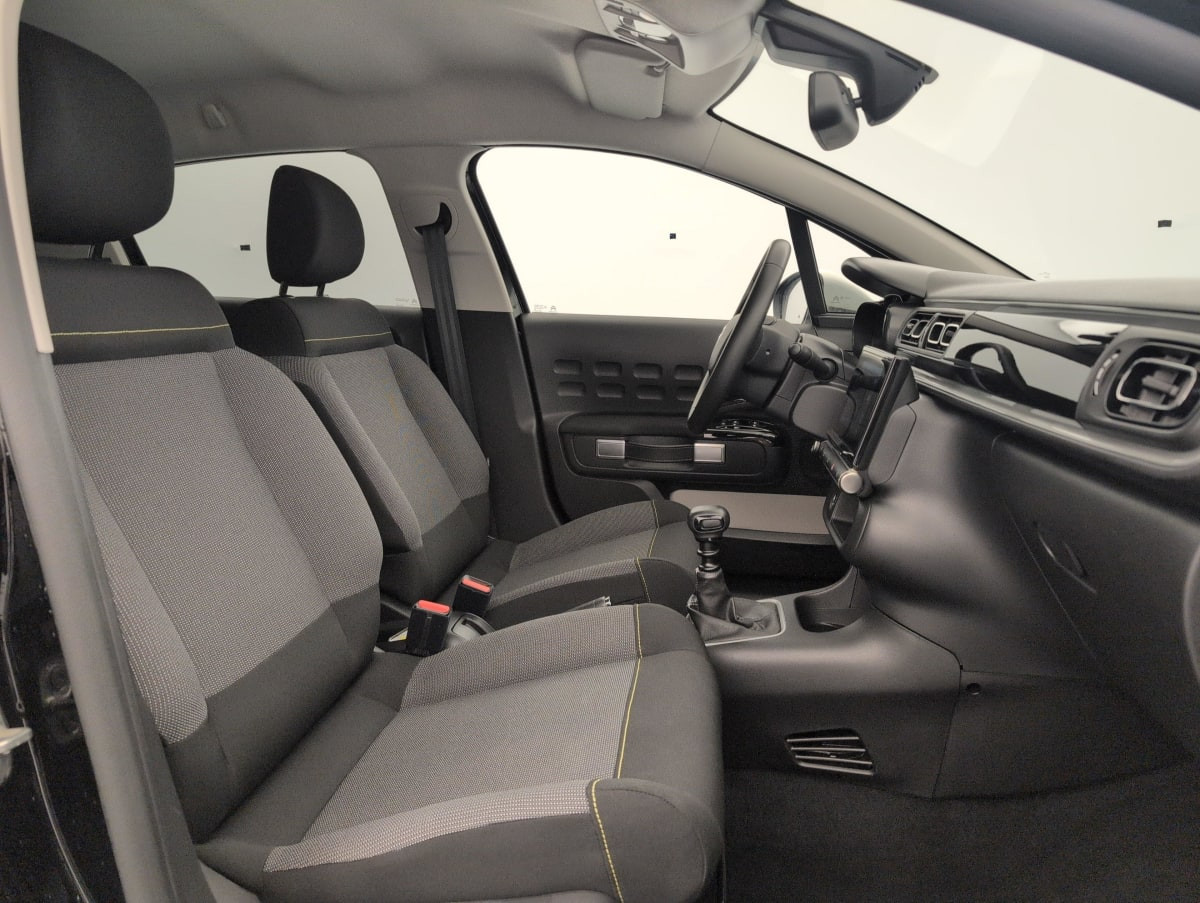Vente en ligne Citroën C3 PureTech 110 S S BVM6 Shine au prix de 12 550 €