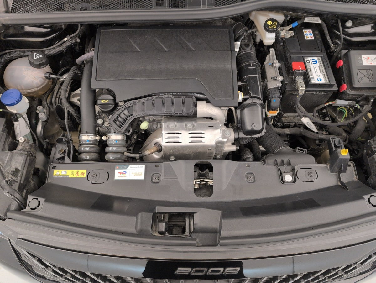 Vente en ligne Peugeot 2008 100 S S BVM6 Allure au prix de 17 180 €