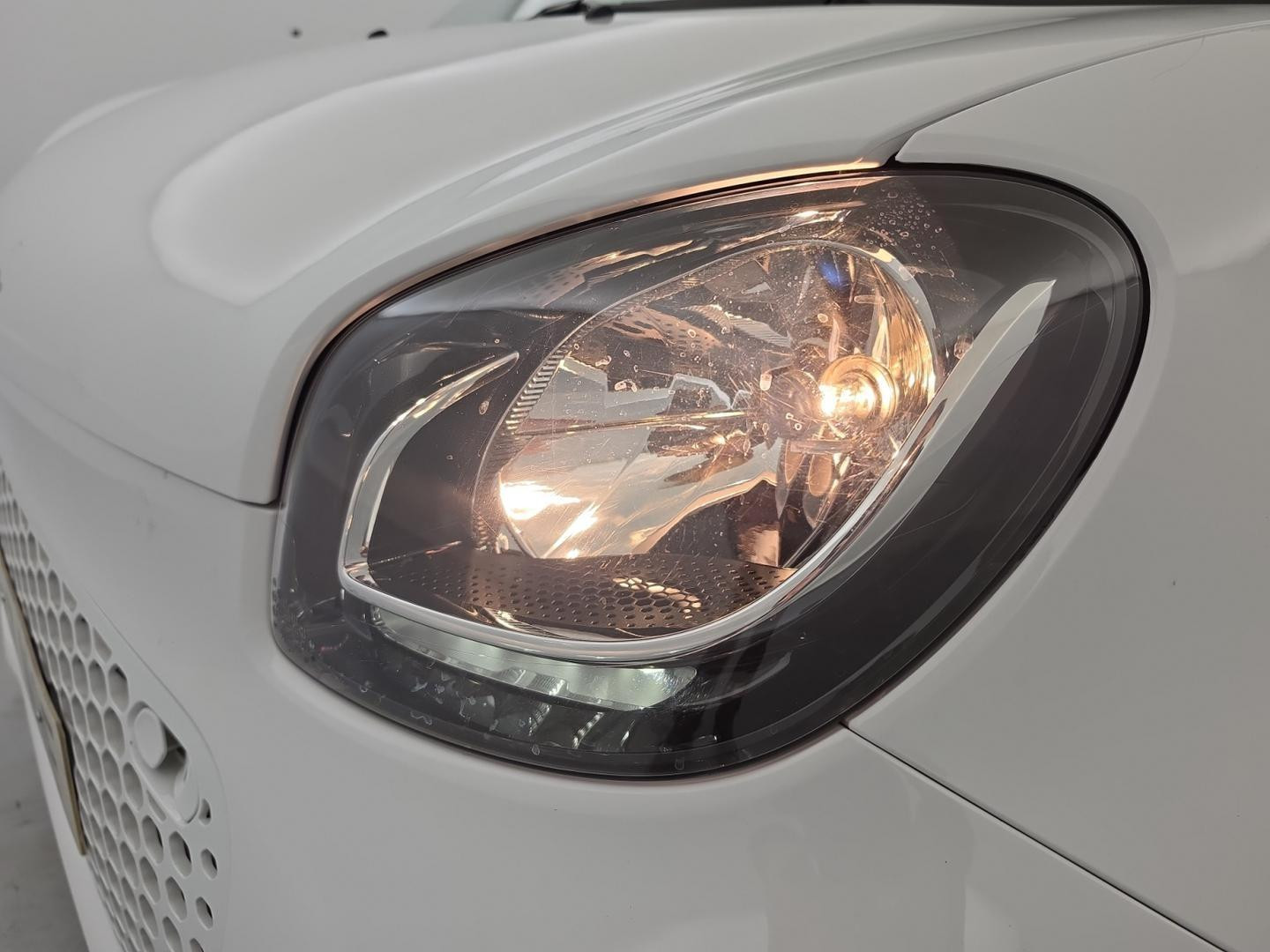 Vente en ligne Smart ForTwo Coupe EQ 82ch passion + Chargeur rapide 22kW au prix de 12 980 €