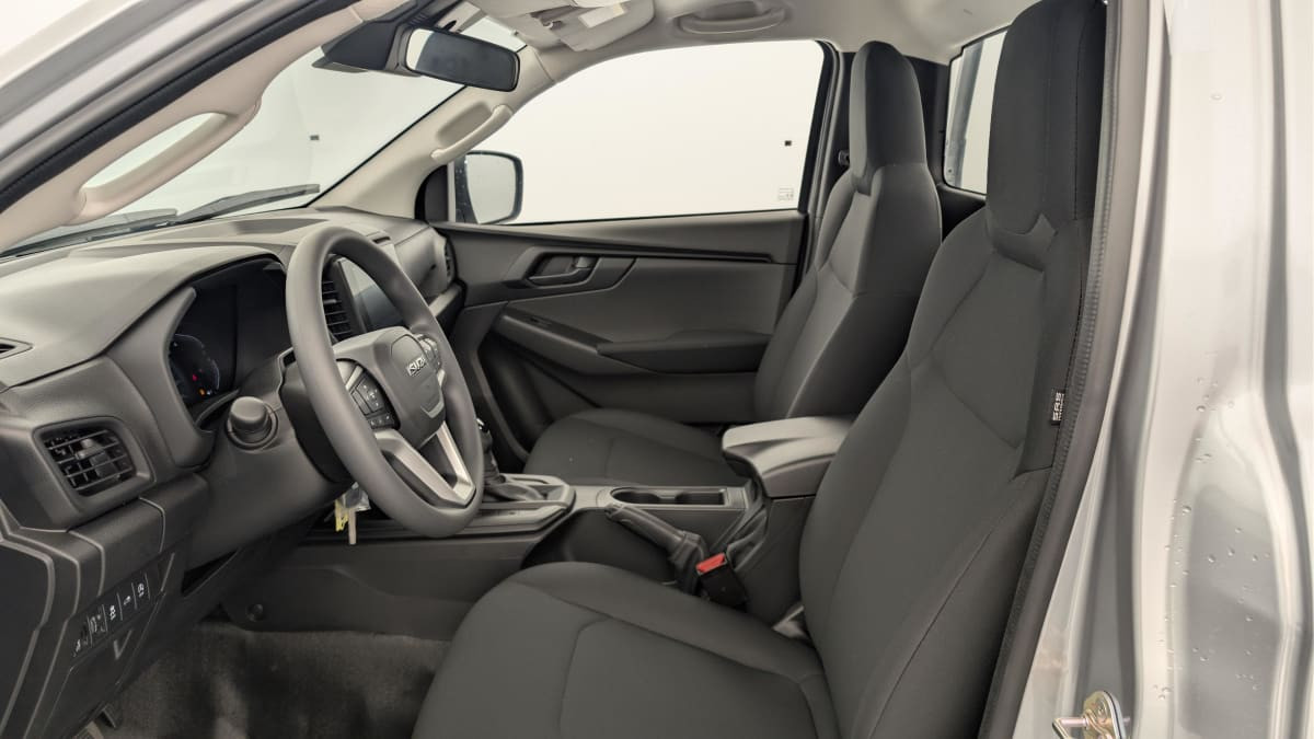 Vente en ligne Isuzu D-Max 2.2L SINGLE CABINE A T B-STRONG au prix de 38 410 €