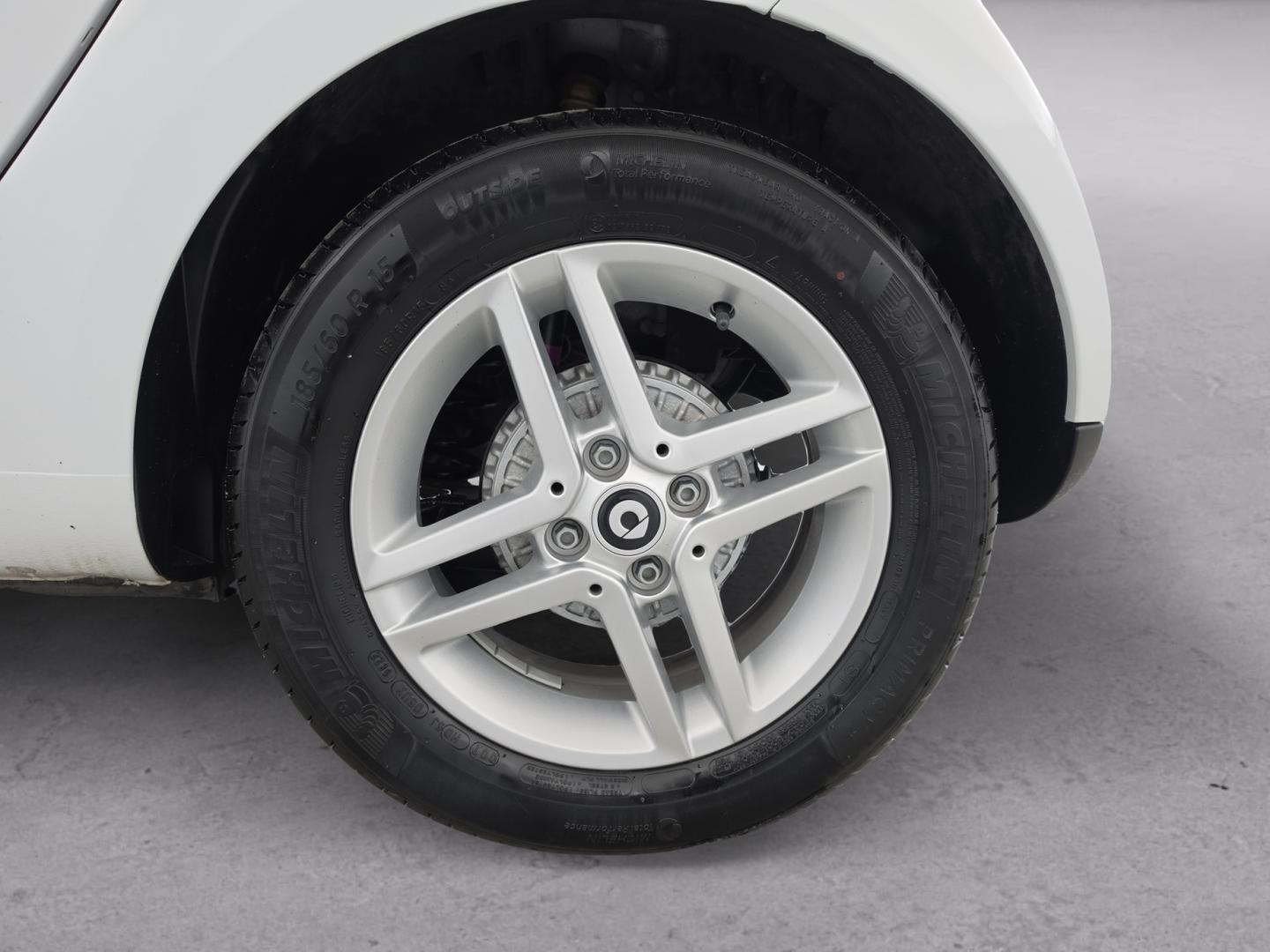 Vente en ligne Smart ForTwo Coupe EQ 82ch passion + Chargeur rapide 22kW au prix de 12 980 €