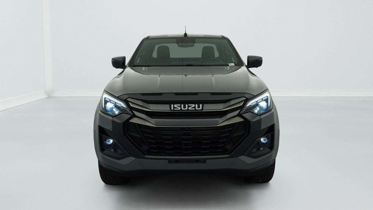 Isuzu D-Max 2.2L SPACE CABINE M T NITRO SPORT occasion de 2026 en vente à Rennes