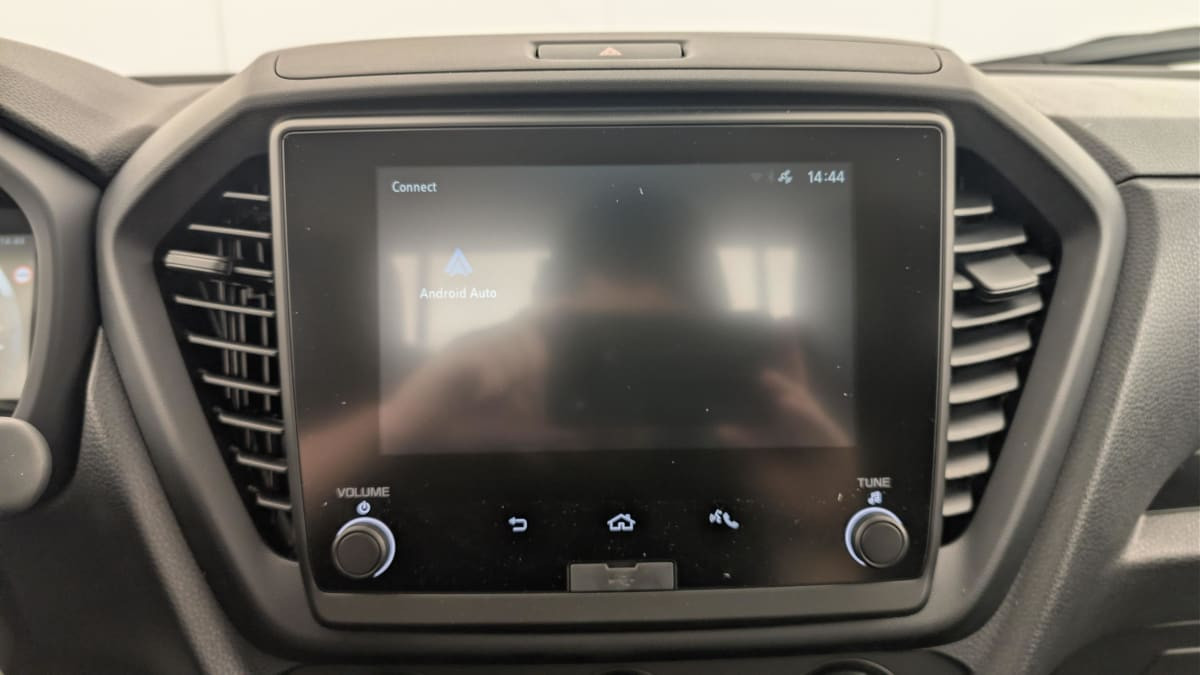 Vente en ligne Isuzu D-Max 2.2L SINGLE CABINE A T B-STRONG au prix de 38 410 €