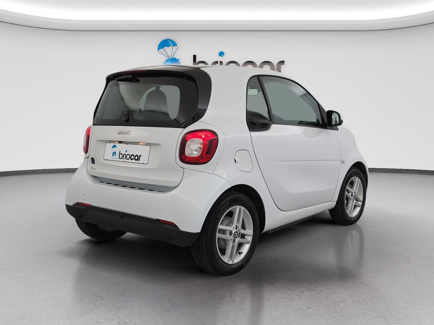 Vente en ligne Smart ForTwo Coupe EQ 82ch passion + Chargeur rapide 22kW au prix de 12 980 €