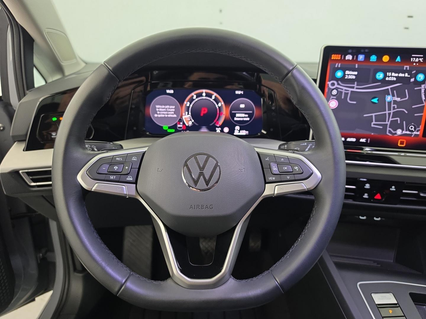 Vente en ligne Volkswagen Golf 1.5 eTSI116ch VW Edition DSG7 au prix de 25 990 €