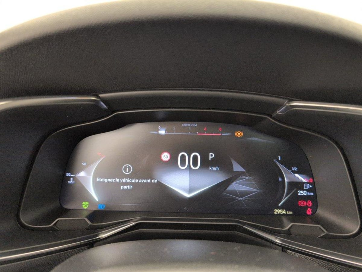 Vente en ligne Ds DS7 Crossback BlueHDi 130 EAT8 Etoile au prix de 31 600 €
