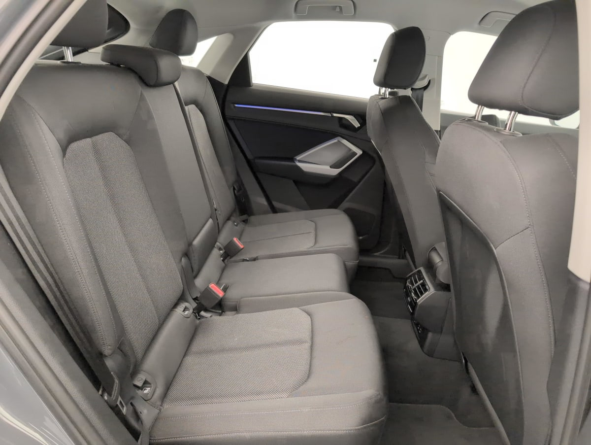 Vente en ligne Audi Q3 Sportback 45 TFSIe 245 ch S tronic 6 Design au prix de 33 660 €
