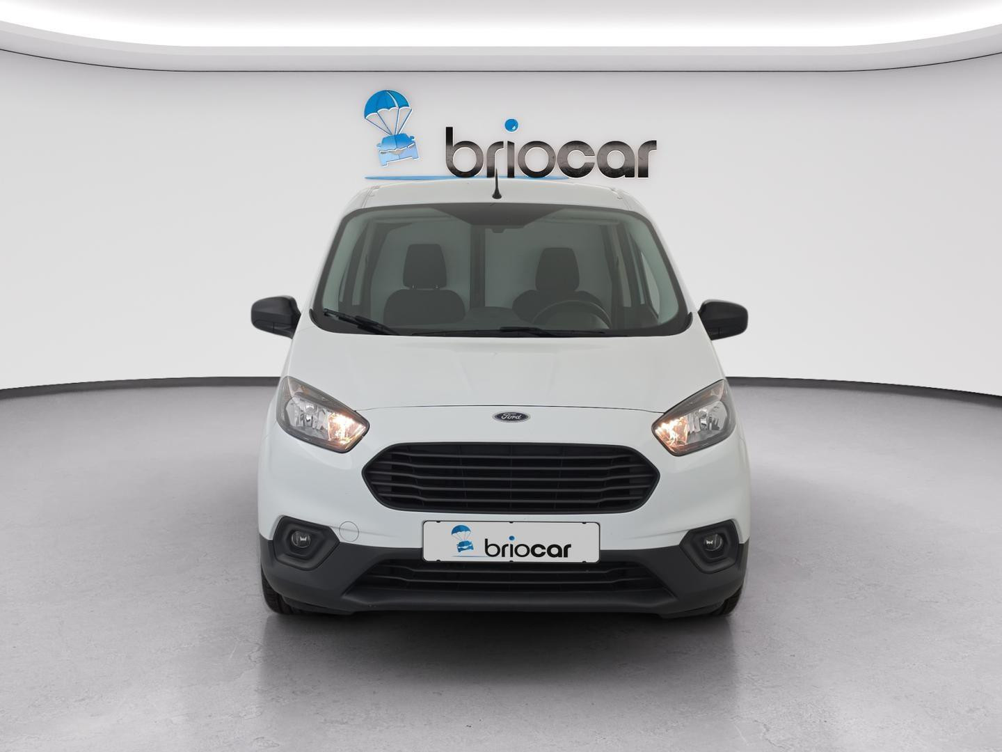 Vente en ligne Ford Transit Courier 1.5 TDCI 100ch Trend au prix de 13 990 €