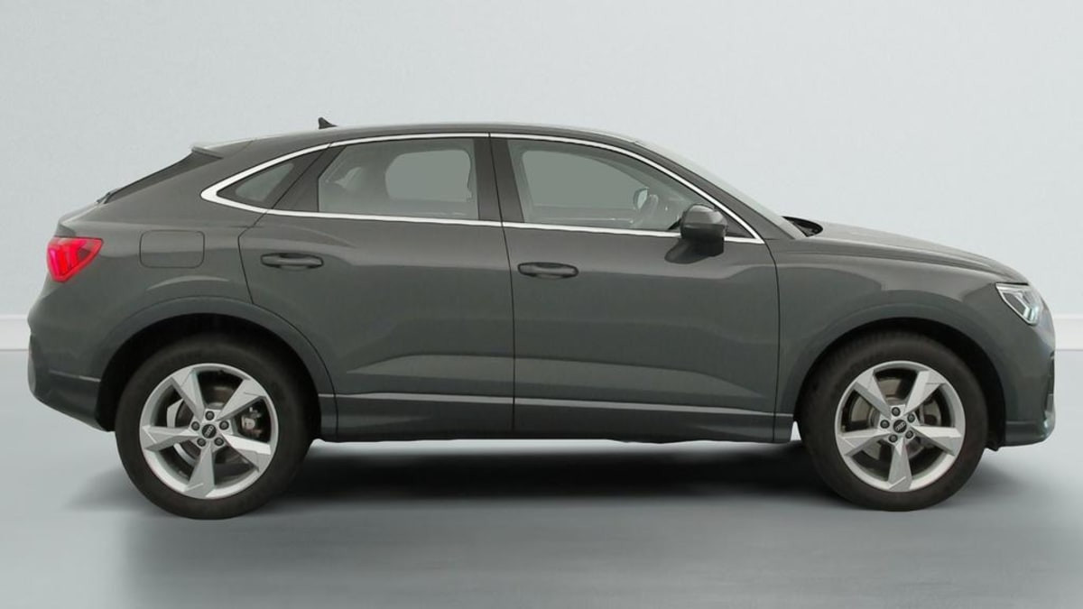 Vente en ligne Audi Q3 Sportback 45 TFSIe 245 ch S tronic 6 Design au prix de 33 660 €