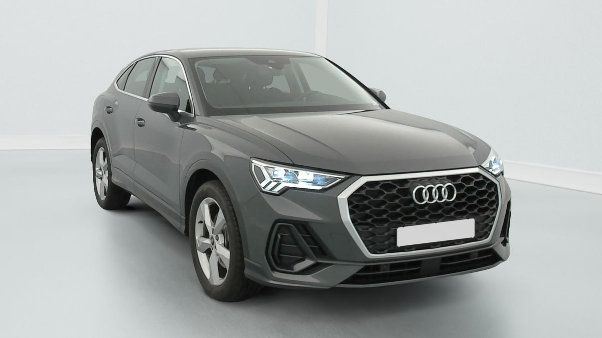 Vente en ligne Audi Q3 Sportback 45 TFSIe 245 ch S tronic 6 Design au prix de 33 660 €
