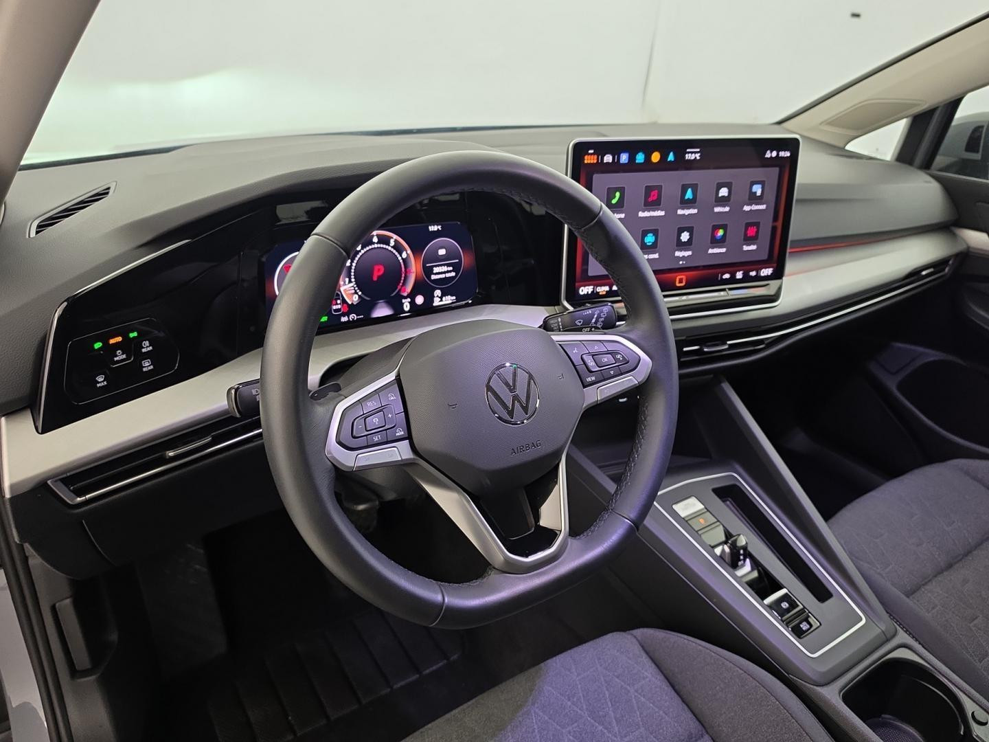 Vente en ligne Volkswagen Golf 1.5 eTSI116ch VW Edition DSG7 au prix de 25 990 €
