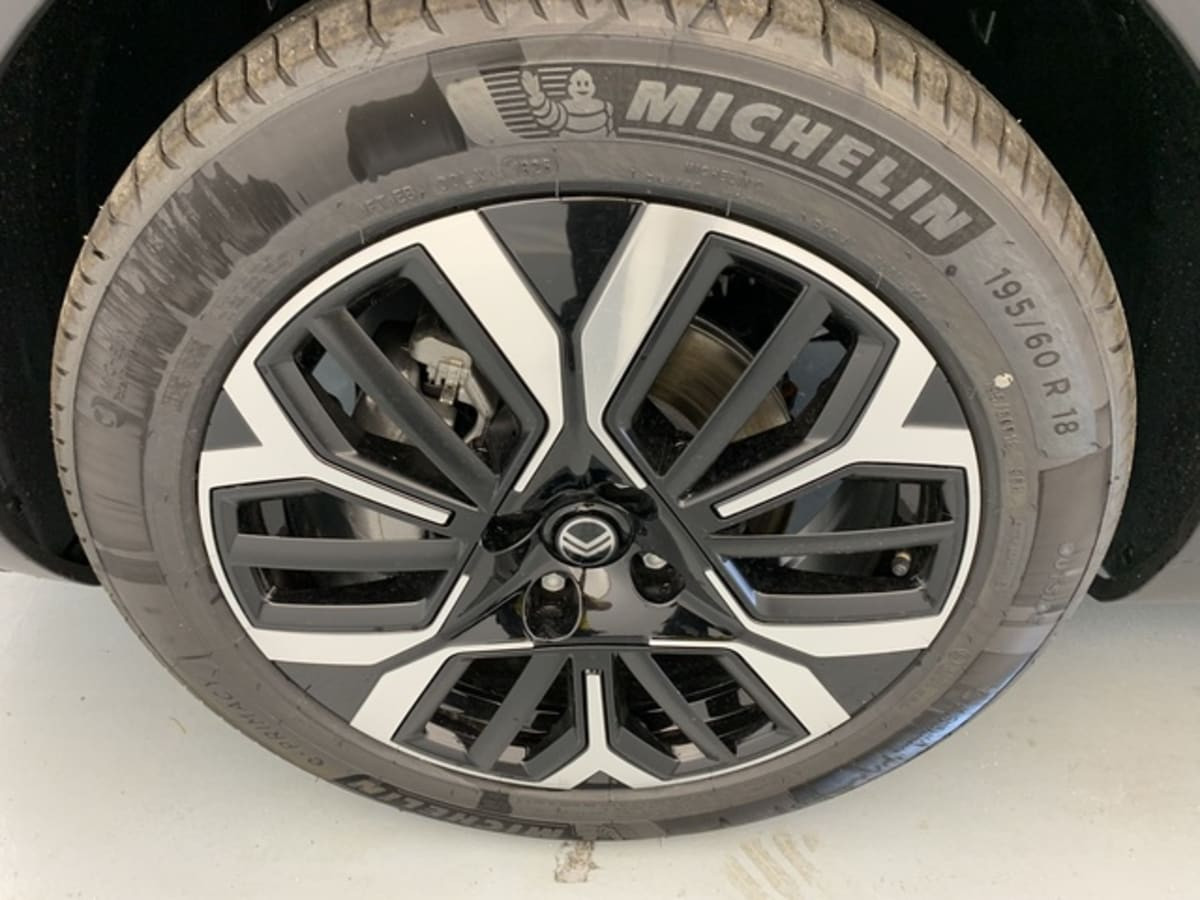 Vente en ligne Citroën C4 Hybride 145 ch e-DCS6 Max au prix de 24 190 €