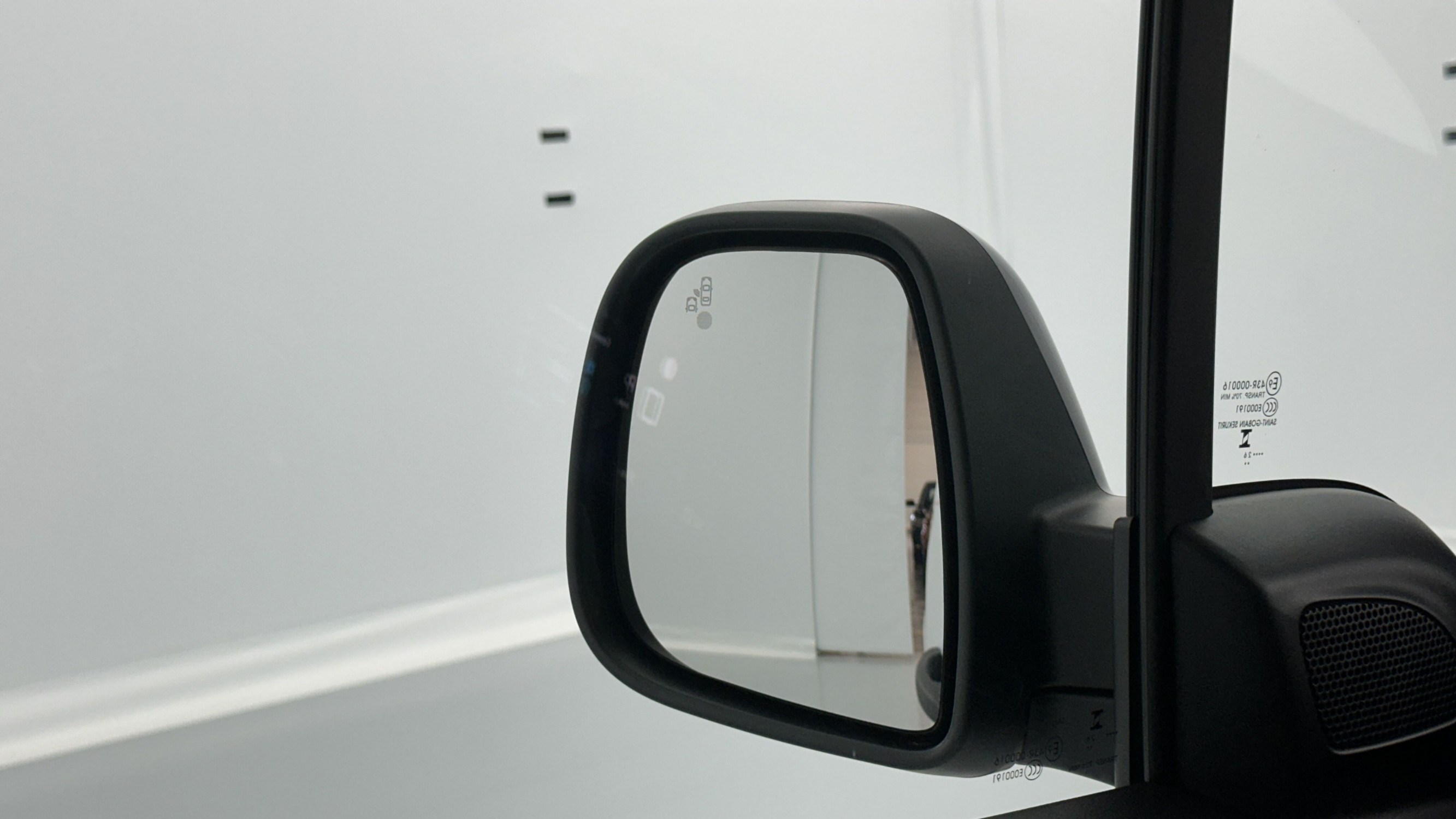 Vente en ligne Citroën Berlingo Fourgon BERLINGO VAN XL 1.5 BlueHDi 130ch EAT8 au prix de 25 400 €