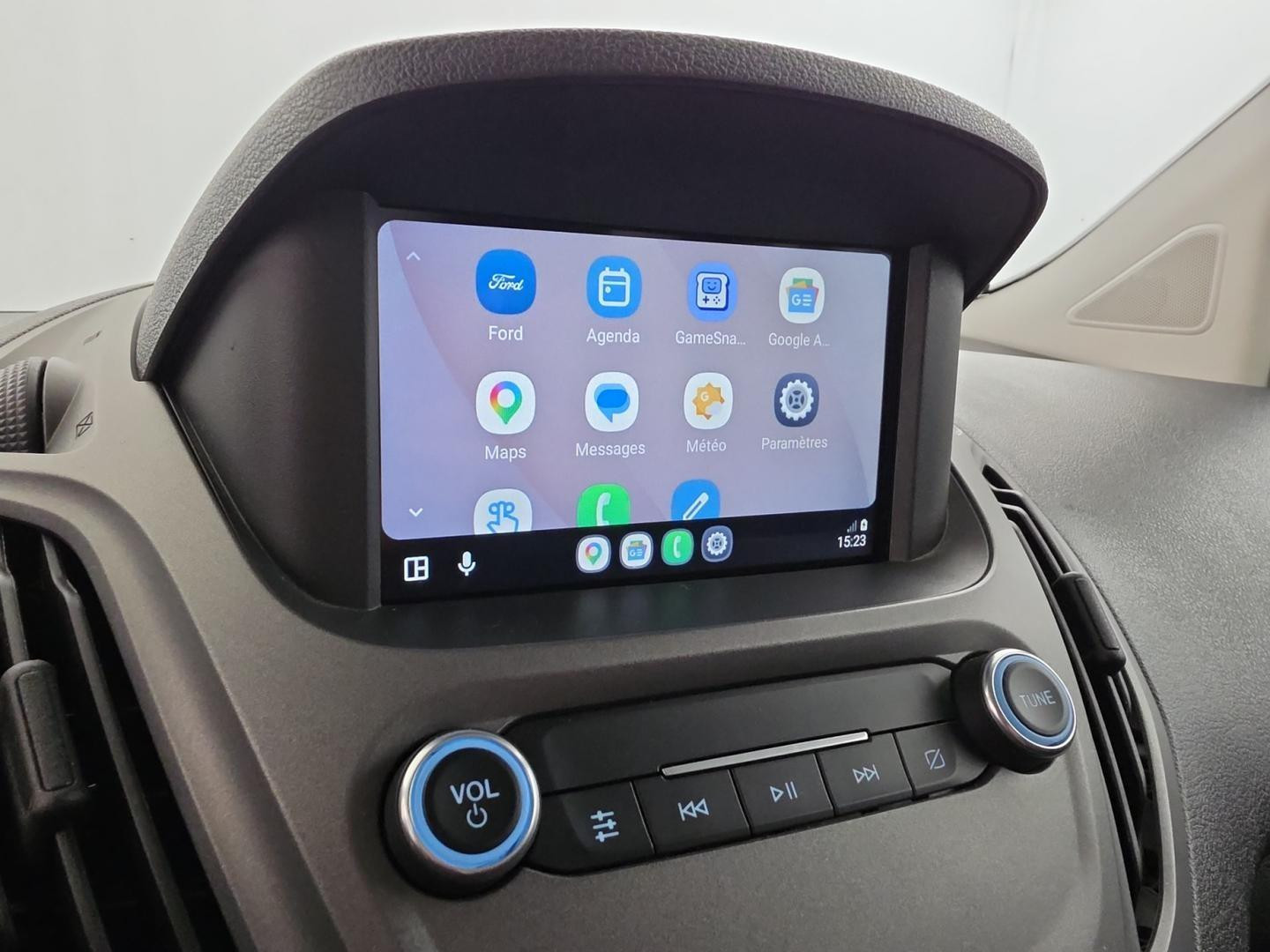 Vente en ligne Ford Transit Courier 1.5 TDCI 100ch Trend au prix de 13 990 €