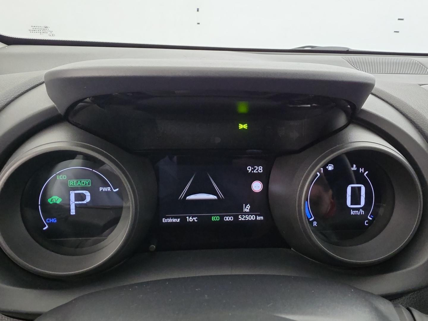 Vente en ligne Toyota Yaris 116h Design 5p au prix de 17 990 €