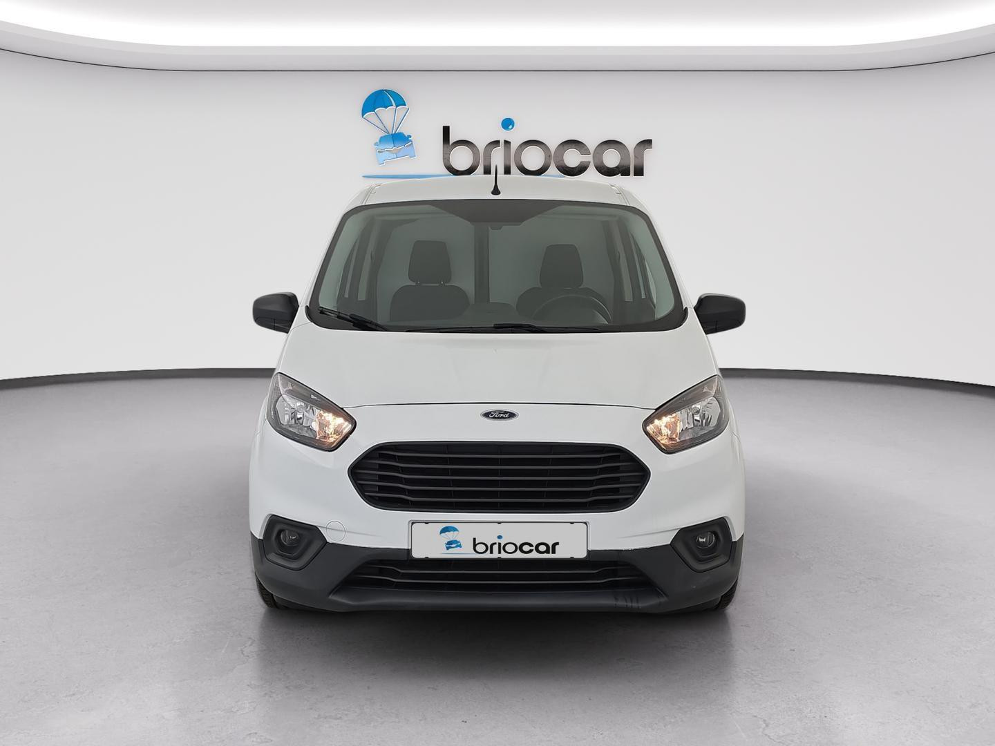 Vente en ligne Ford Transit Courier 1.5 TDCI 100ch Trend au prix de 13 990 €