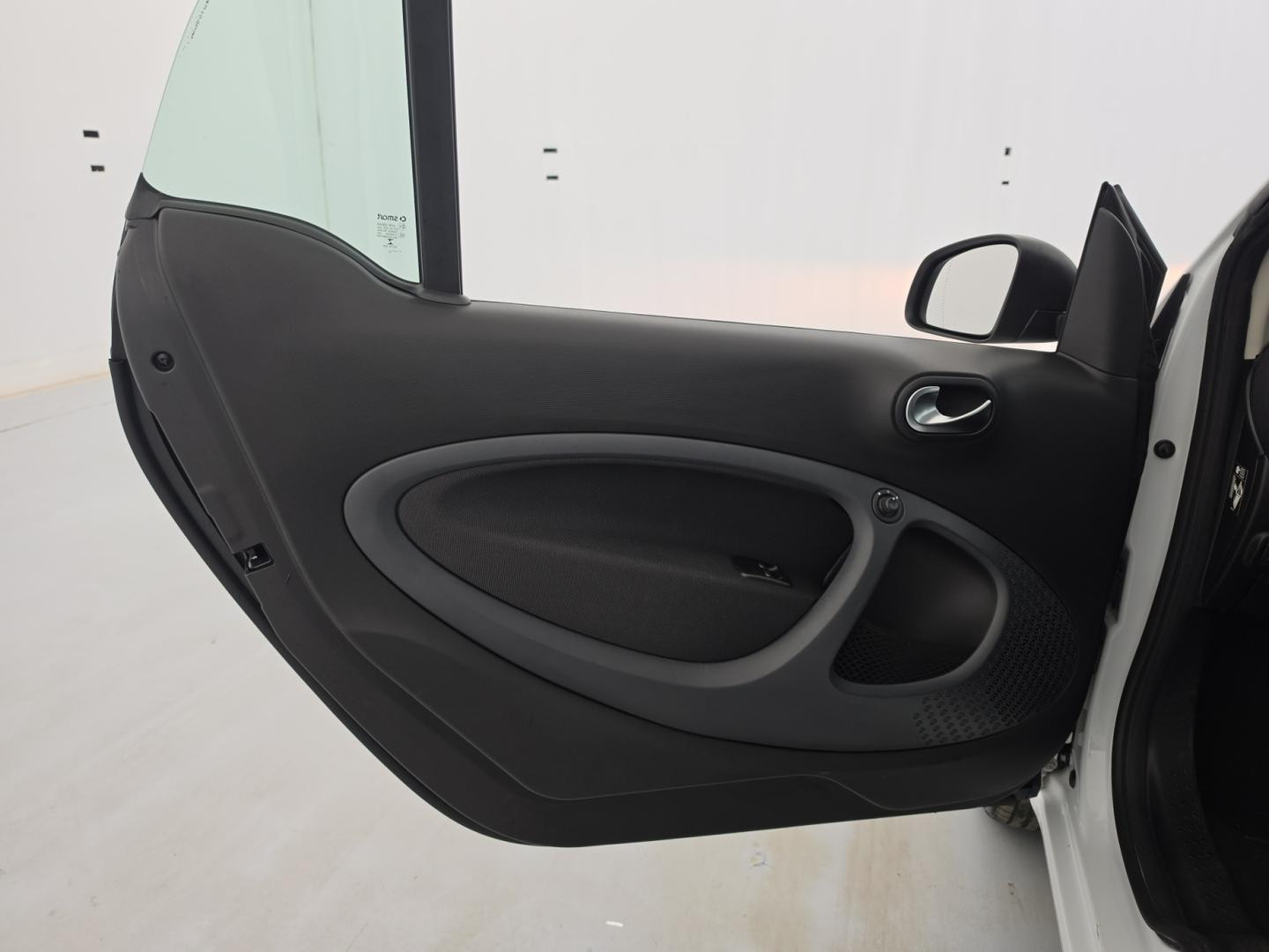 Vente en ligne Smart ForTwo Coupe EQ 82ch passion + Chargeur rapide 22kW au prix de 12 980 €