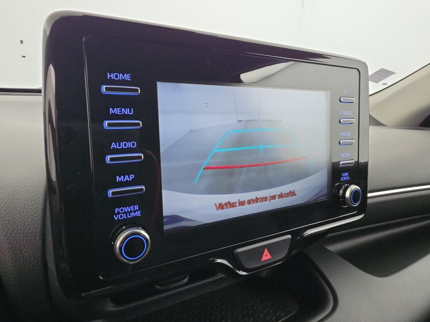 Vente en ligne Toyota Yaris 116h Design 5p au prix de 17 990 €