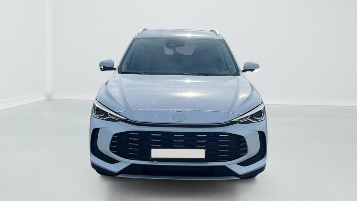 Vente en ligne Mg ZS 1.5 L Hybrid+ 197 ch Luxury au prix de 23 160 €