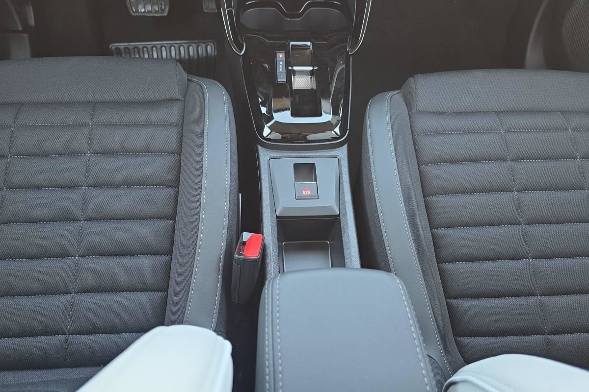 Vente en ligne Citroën C3 Aircross Hybride 145 e-DCS6 Max au prix de 24 150 €