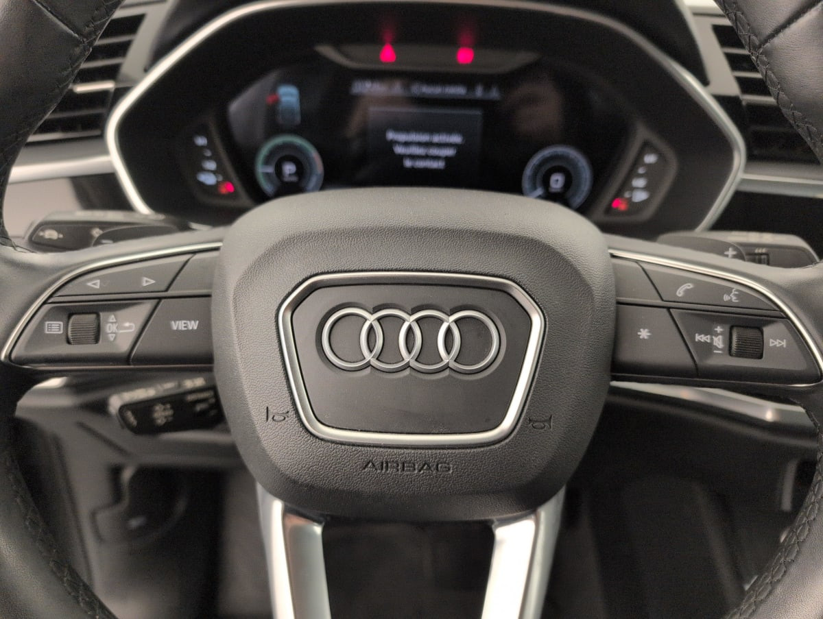 Vente en ligne Audi Q3 Sportback 45 TFSIe 245 ch S tronic 6 Design au prix de 33 660 €