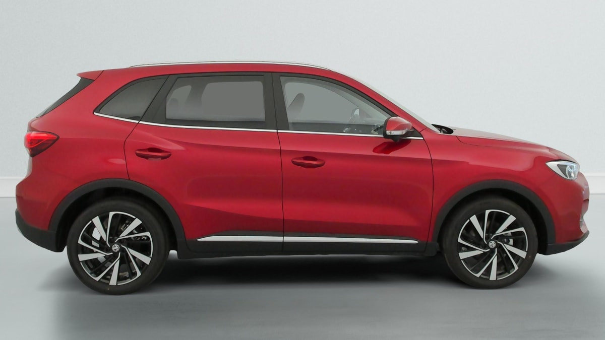 Vente en ligne Mg ZS 1.5 L Hybrid+ 197 ch Luxury au prix de 24 190 €