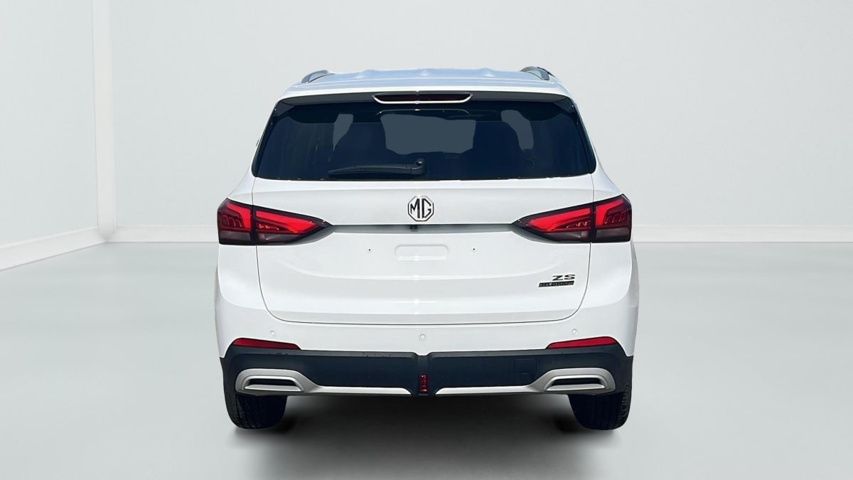 Vente en ligne Mg ZS 1.5 L Hybrid+ 197 ch Luxury au prix de 23 160 €