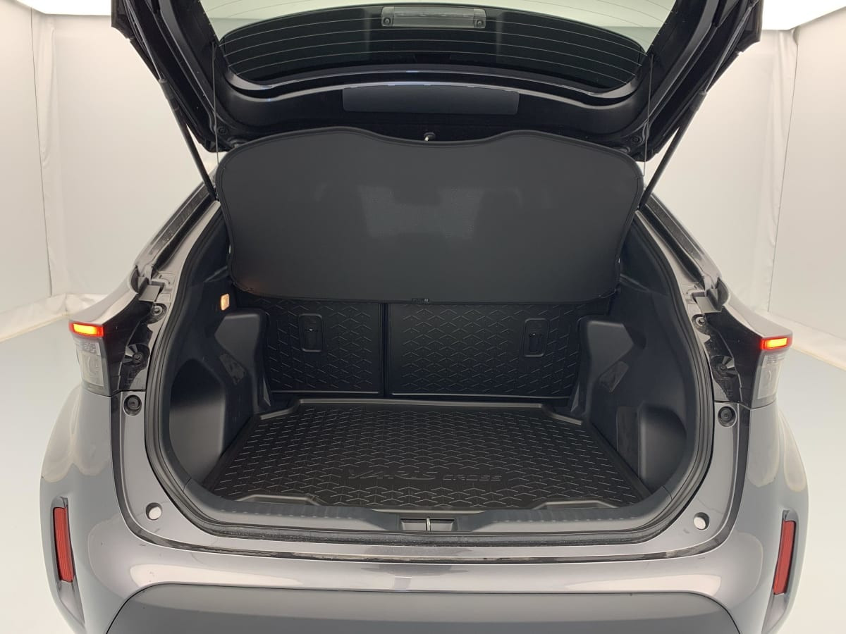 Vente en ligne Toyota Yaris Cross 130h 2WD Design au prix de 28 090 €