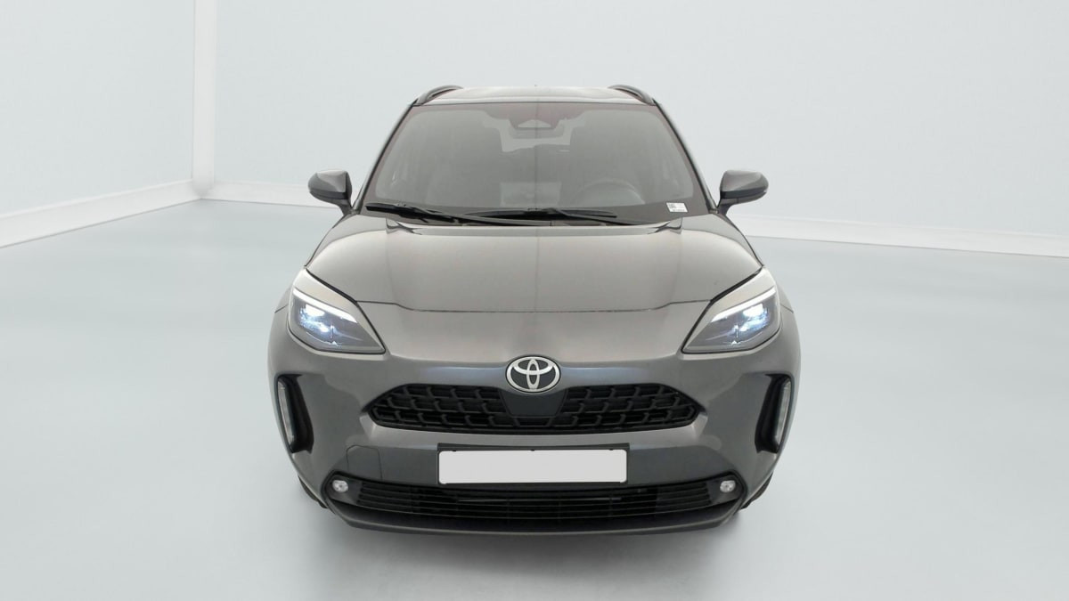 Vente en ligne Toyota Yaris Cross 130h 2WD Design au prix de 28 090 €