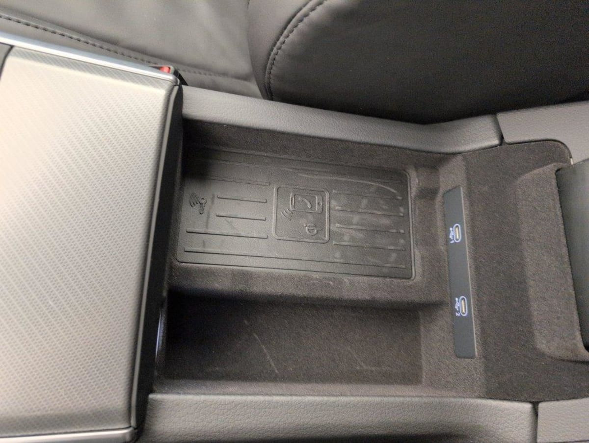 Vente en ligne Audi A6 Avant 40 TDI 204 ch S tronic 7 Business Executive au prix de 33 660 €
