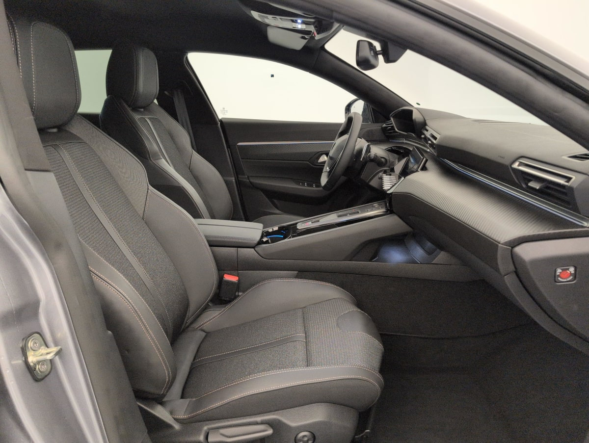 Vente en ligne Peugeot 508 SW Hybrid 225 e-EAT8 Allure au prix de 28 510 €