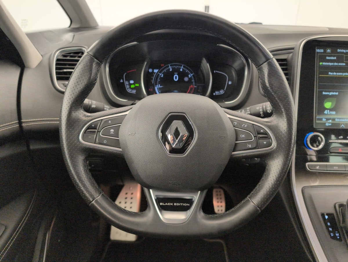 Vente en ligne Renault Grand Scenic 4 TCE 160 FAP EDC - 21 SL BLACK EDITION au prix de 21 300 €